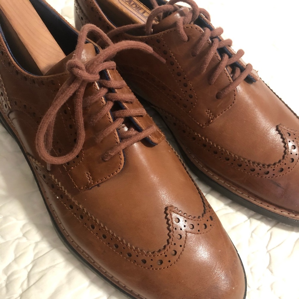 Cole Haan Wingtips! Great condition.